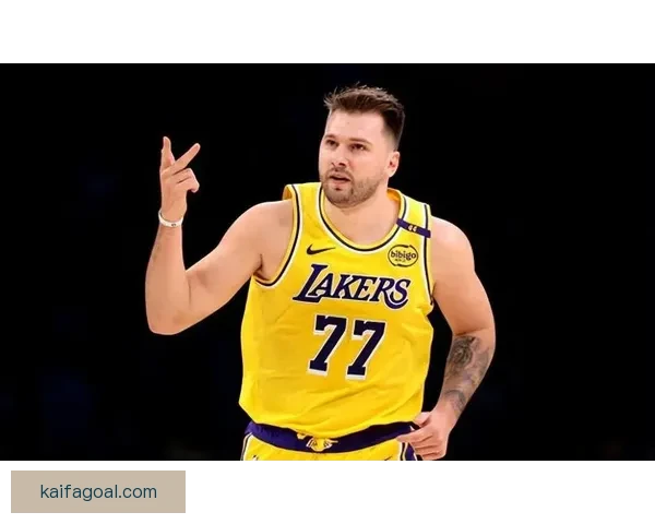 雷迪克称东契奇保持现有表现可拿MVP 其为球队核心驱动力